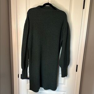 Blu Pepper Dark Green Long Sleeve Dress